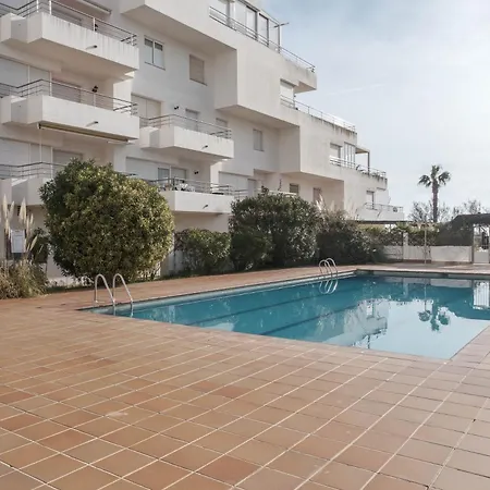 Apartment The Miks Sur 4 *