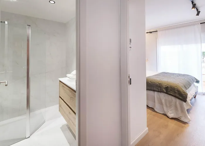 Apartment The Miks Sur 4 Roses